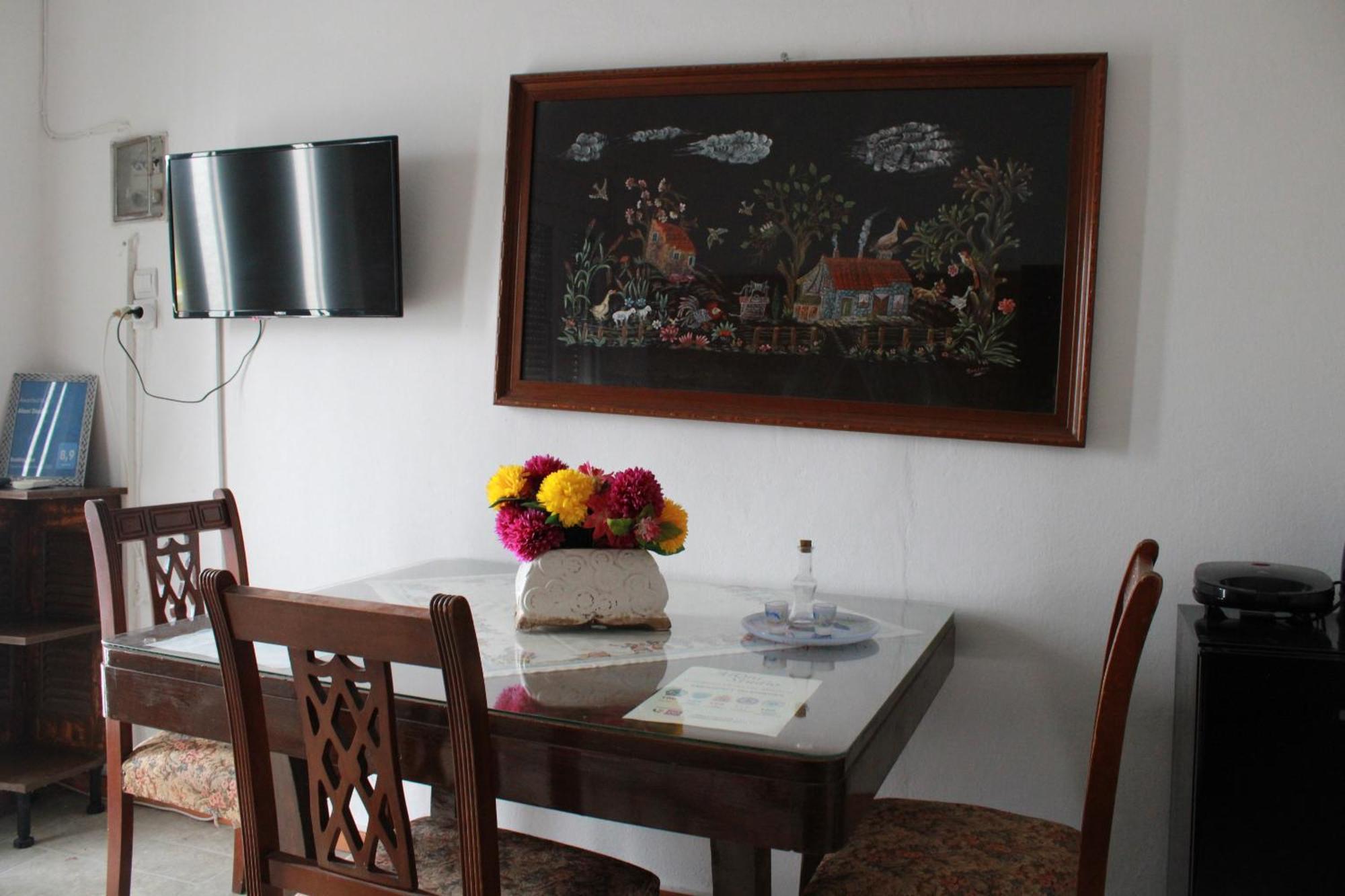 Aloni Studio Azoyirás Extérieur photo