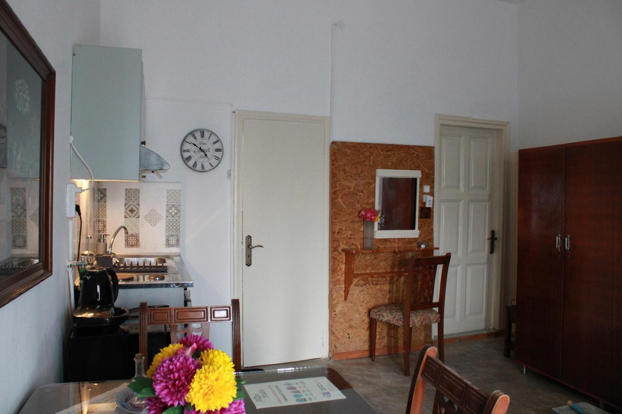 Aloni Studio Azoyirás Extérieur photo